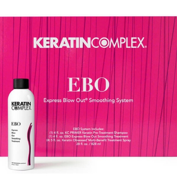 EBO: Express Blow Out Smoothing
Treatment System Kit - KERATIN COMPLEX - Picture 6 of 9